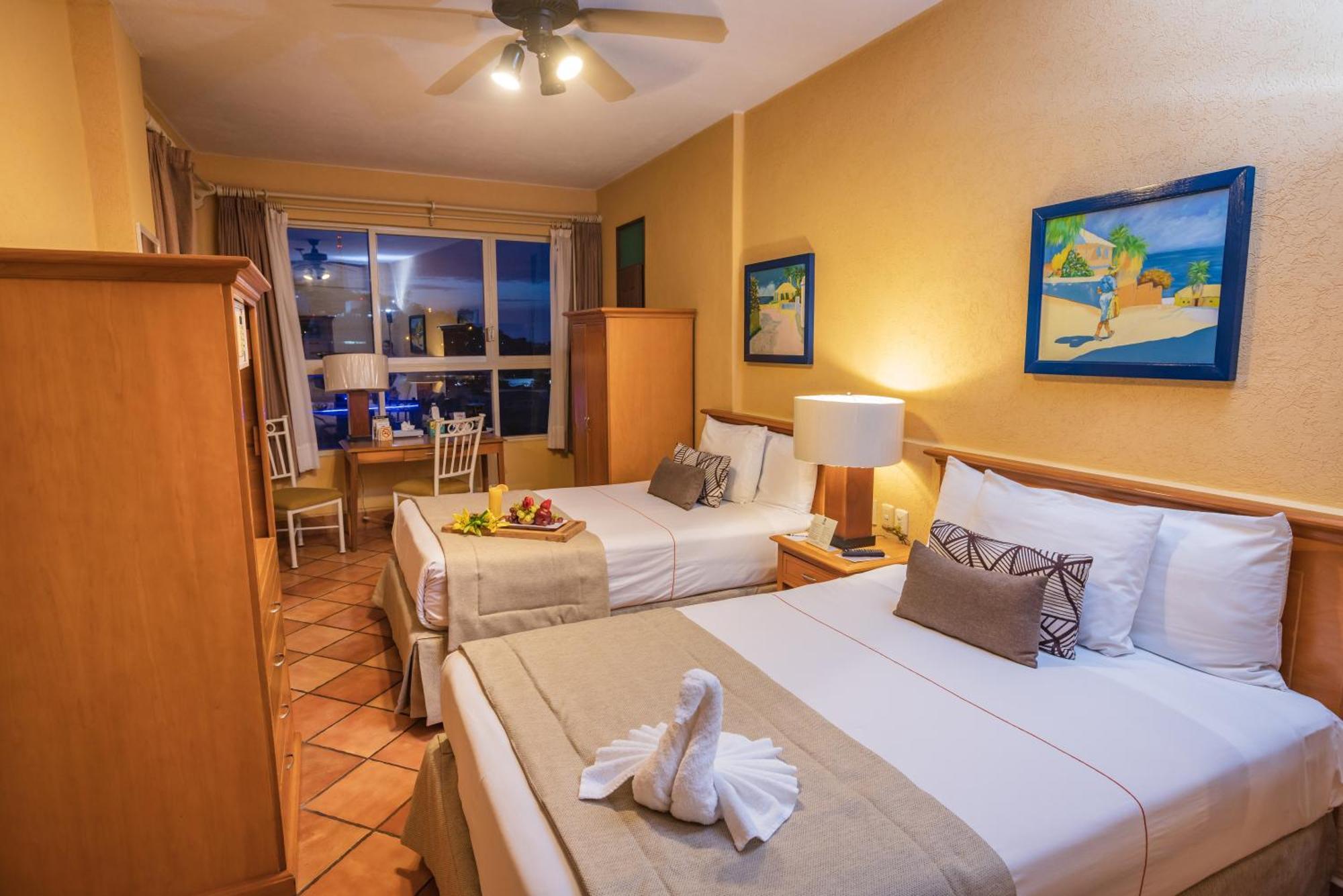 Best Western Posada Freeman Mazatlán Esterno foto