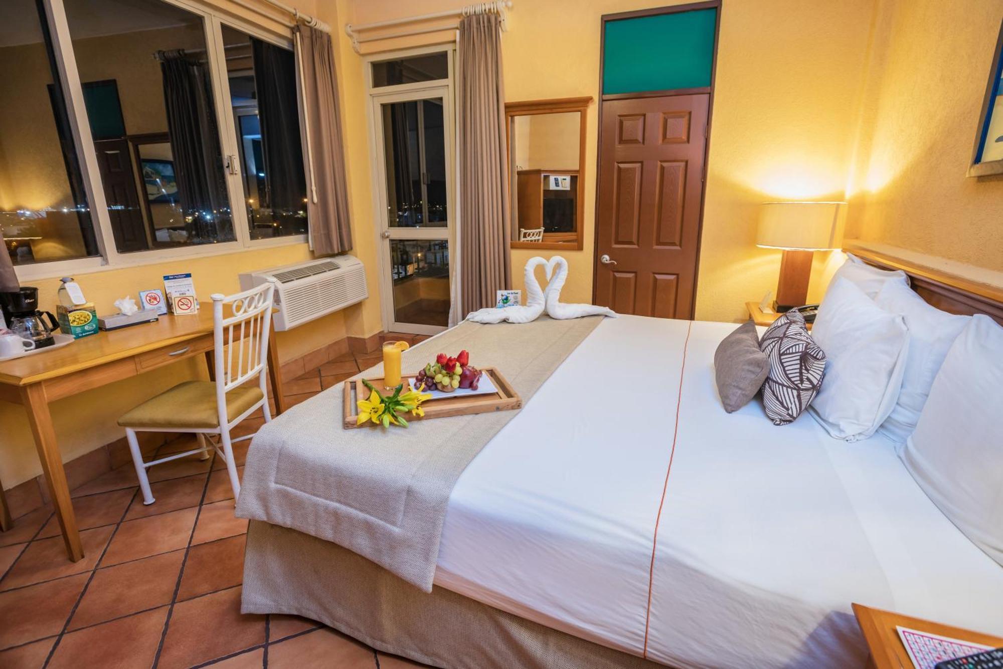 Best Western Posada Freeman Mazatlán Esterno foto