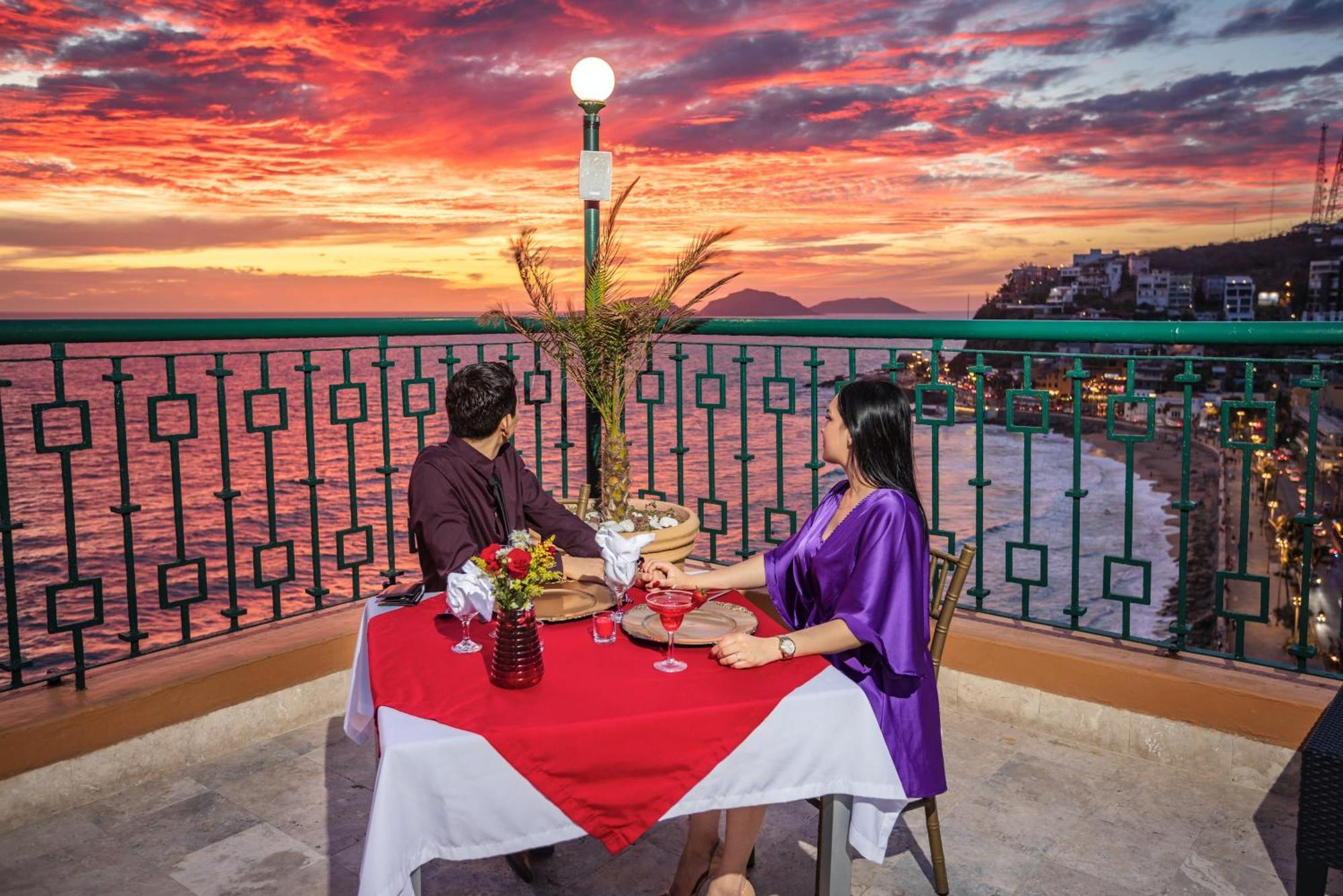 Best Western Posada Freeman Mazatlán Esterno foto