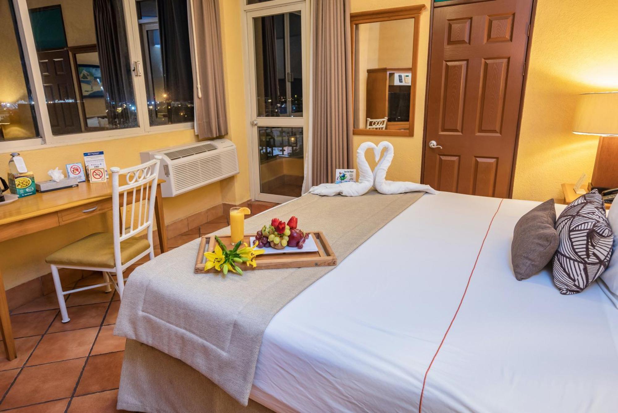Best Western Posada Freeman Mazatlán Esterno foto