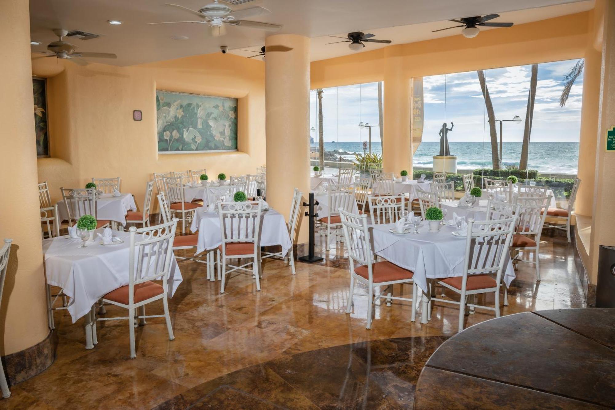 Best Western Posada Freeman Mazatlán Esterno foto