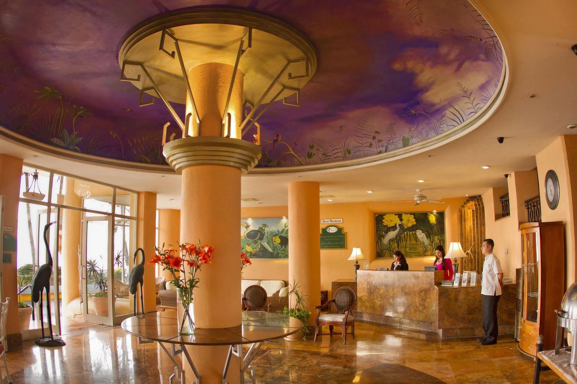 Best Western Posada Freeman Mazatlán Esterno foto