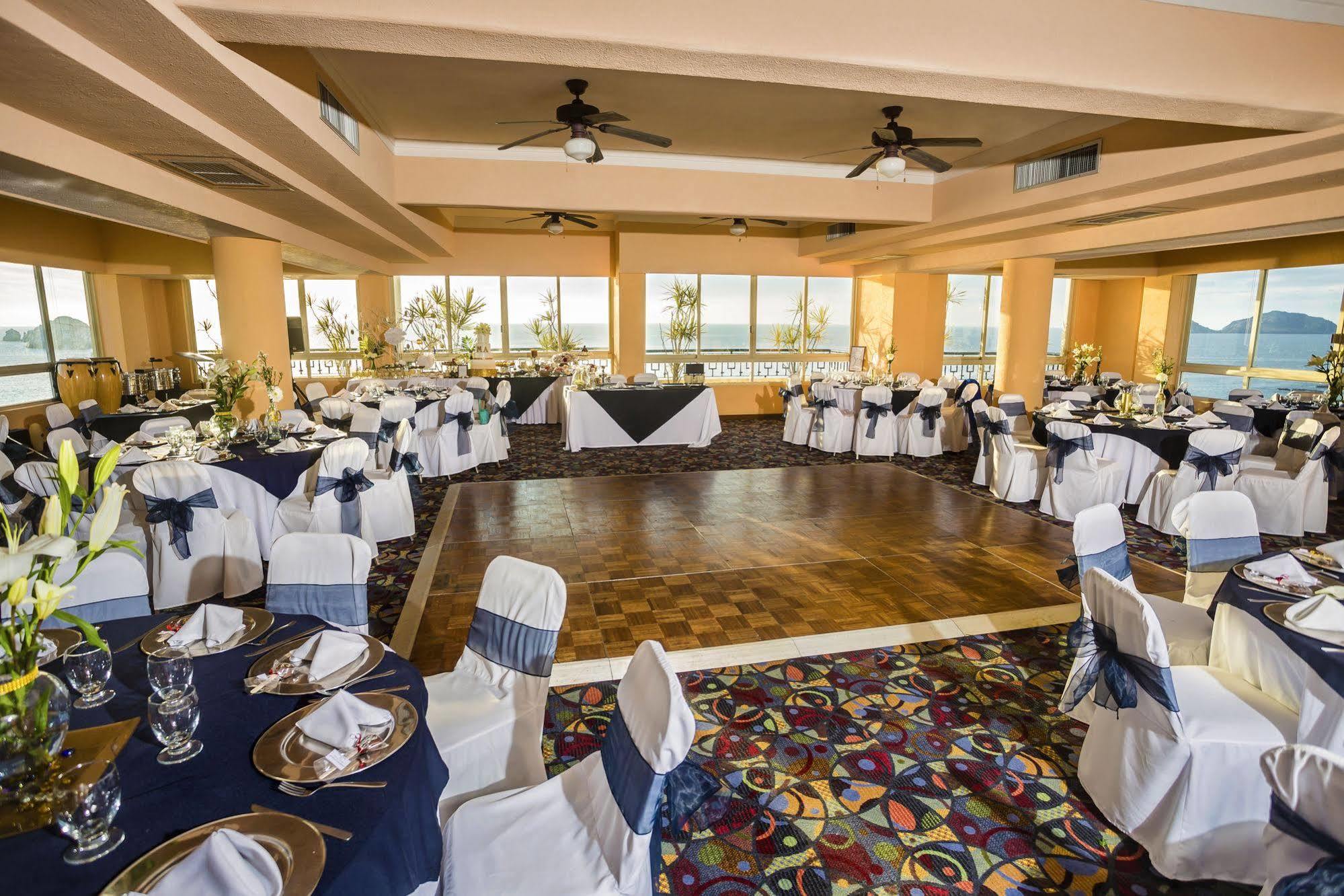Best Western Posada Freeman Mazatlán Esterno foto